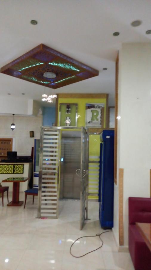 Ryad Tetouan Aeroport Tetuão Exterior foto
