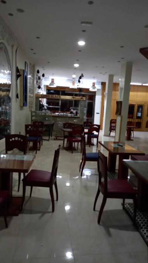 Ryad Tetouan Aeroport Tetuão Exterior foto